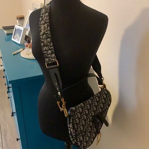 Saddle bag